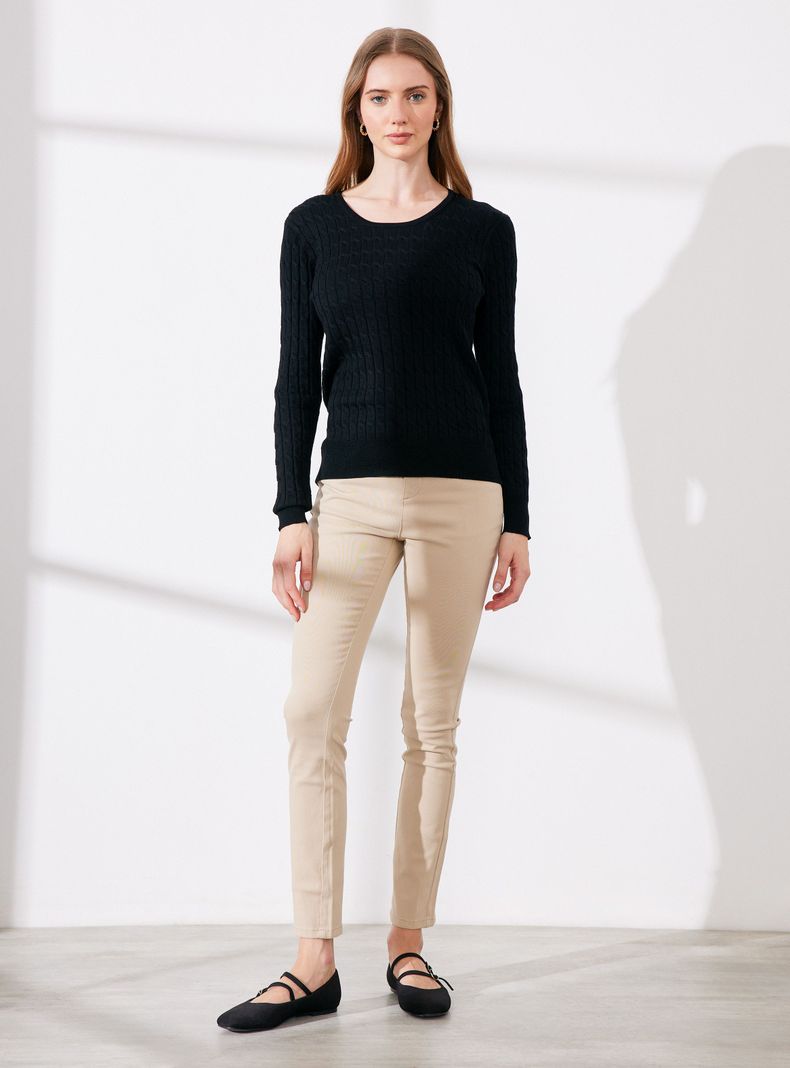 Sweater Básico Trenzado-4