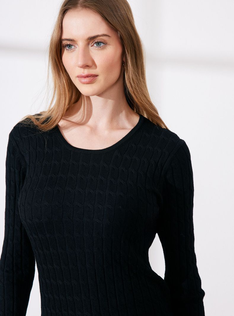 Sweater Básico Trenzado-3
