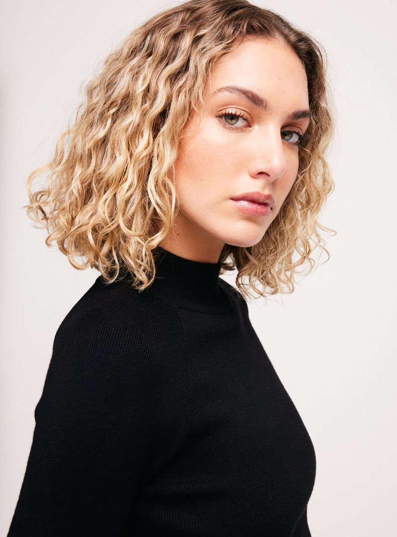 Sweater Detalle Bordado-2