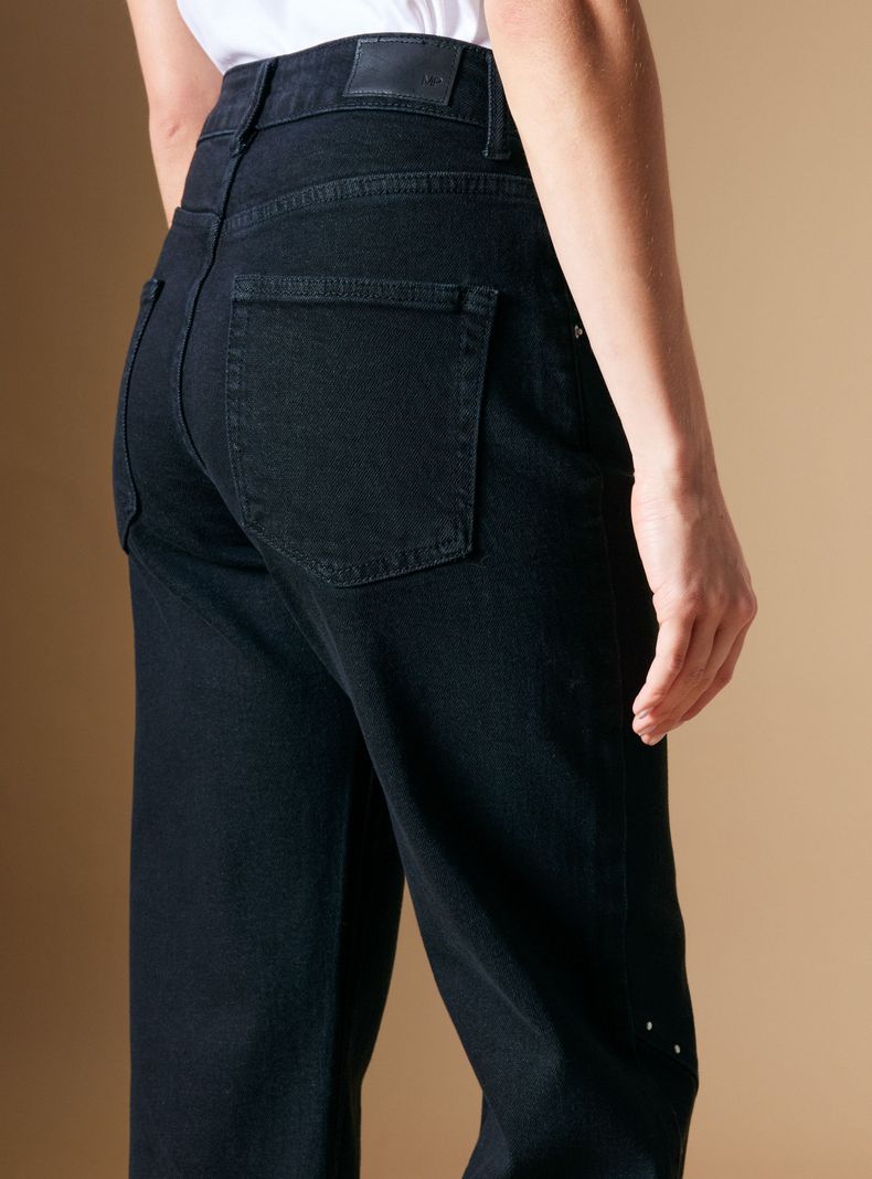 Jeans Cortes y Aplicación Tachas Colaboración María Pombo-3
