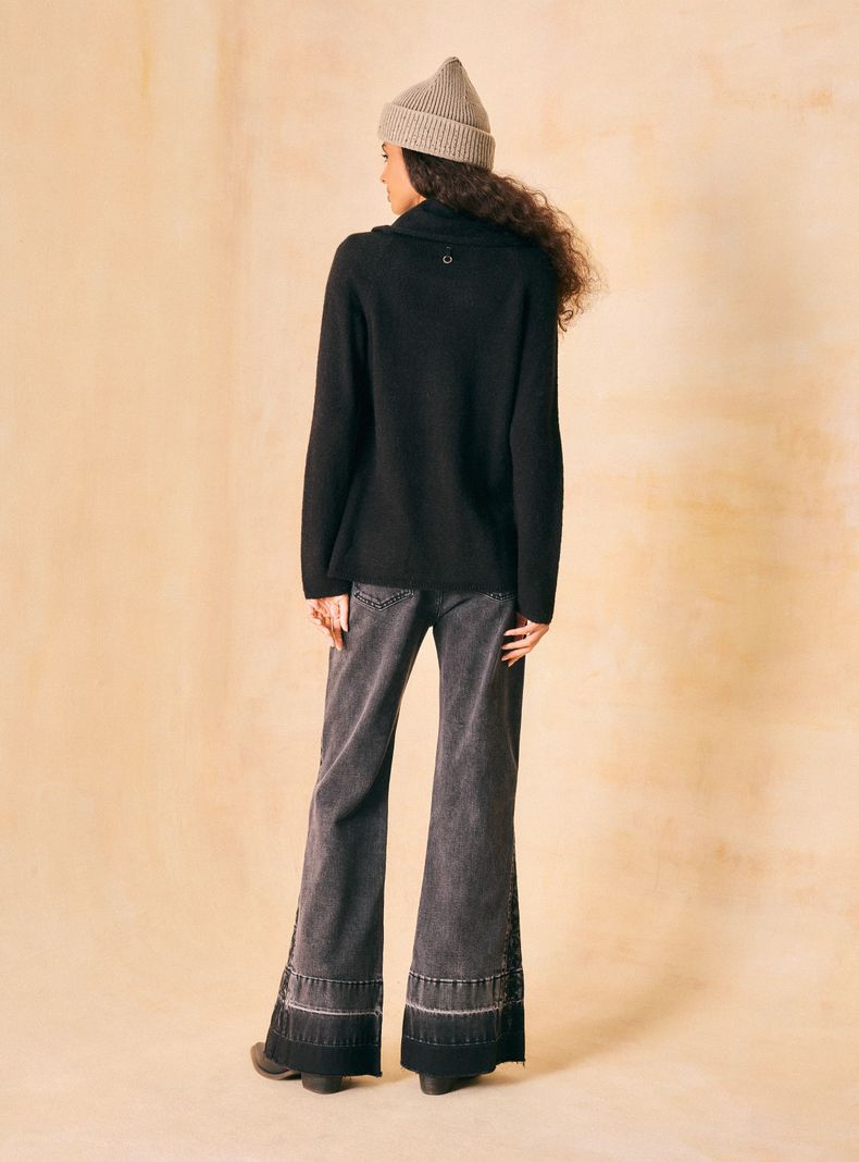 Sweater Estilo Básico con Cuello Alto-5