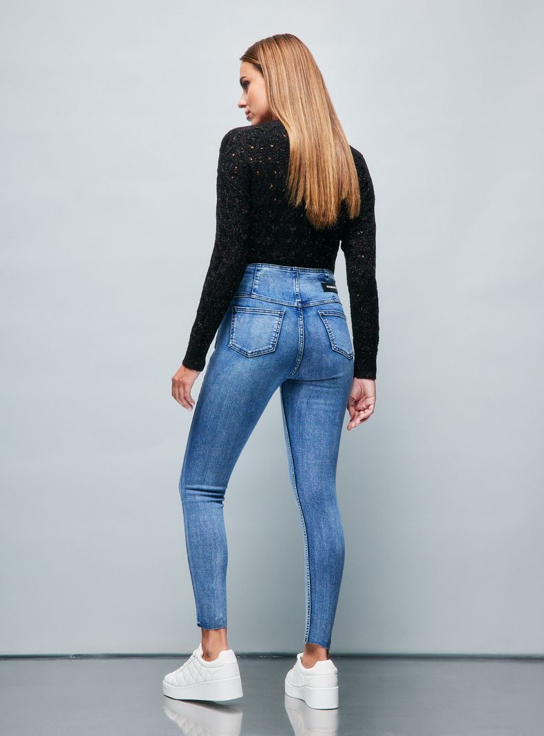 Jeans Pretina Corset Basta Cortada-5