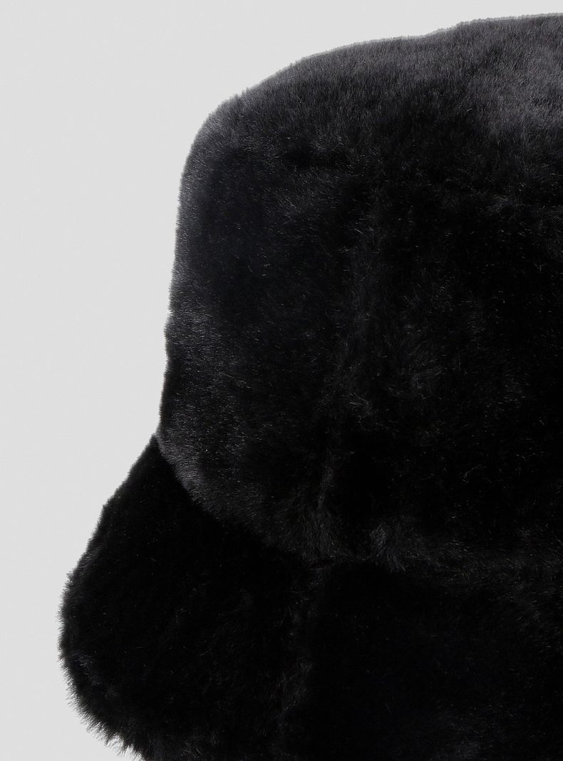 Gorro Bucket Peludo-3