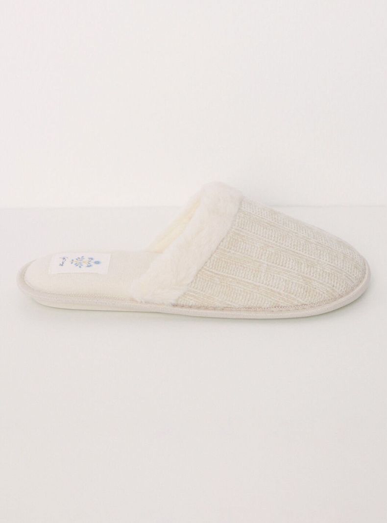 Pantuflas Casa Chenilla Marfil-1