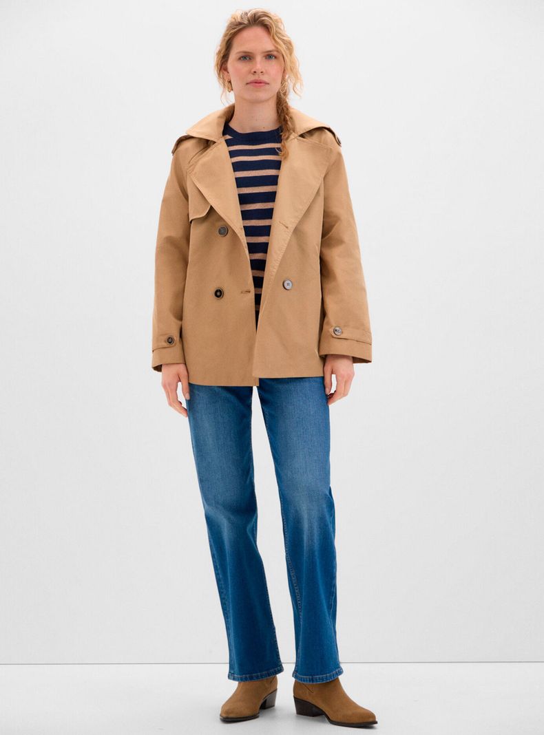 Chaqueta Gabardina Corta con Vuelo-4