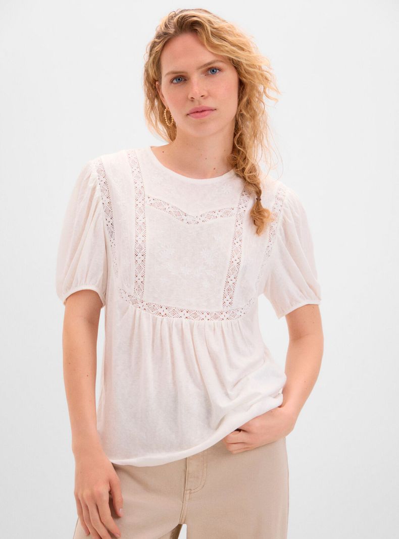 Polera con Bordado Floral-0