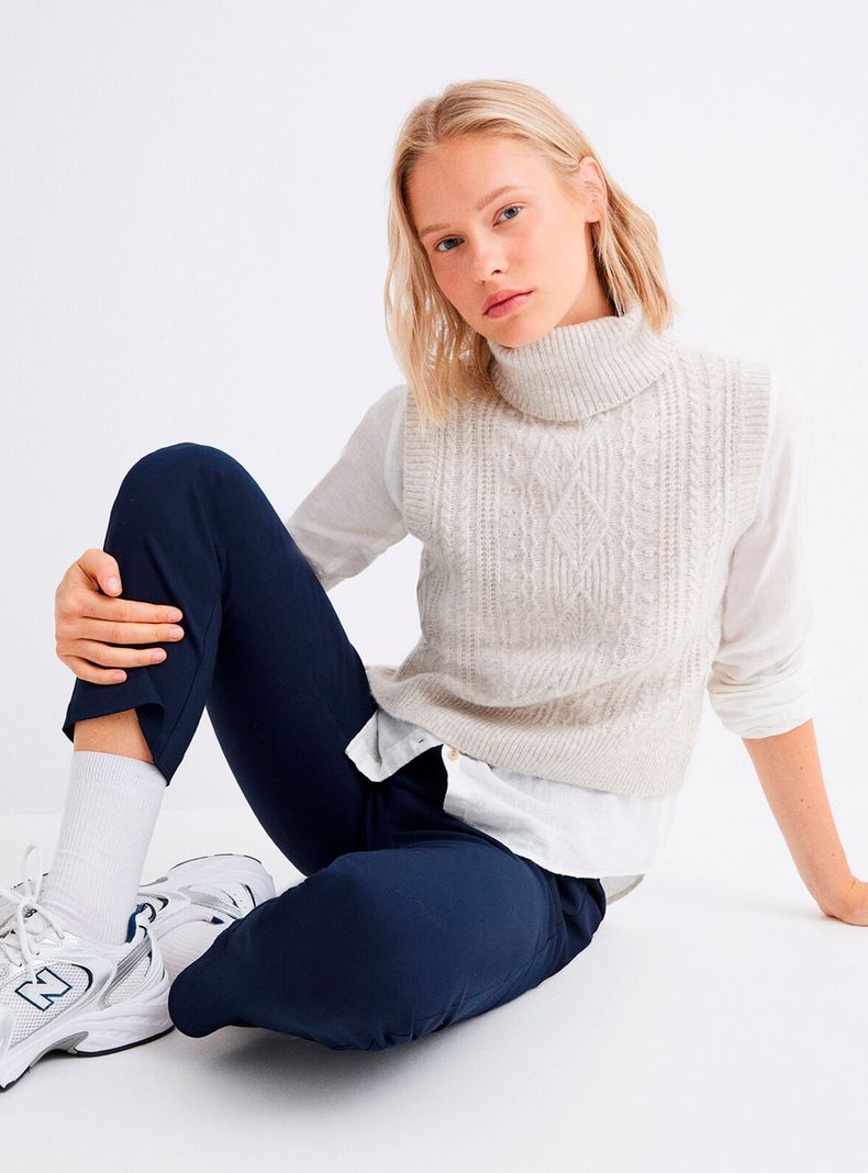 Chaleco Punto Cable Knit-3