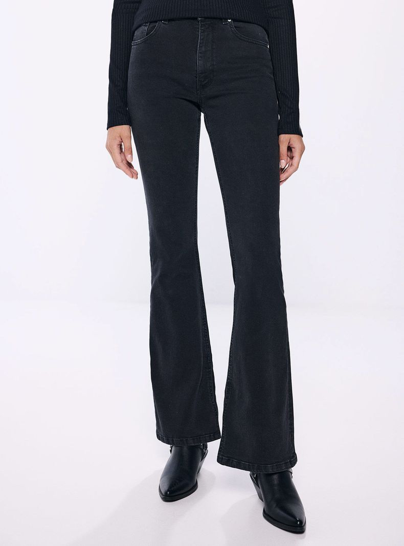 Jeans Flare de Tiro Medio-0