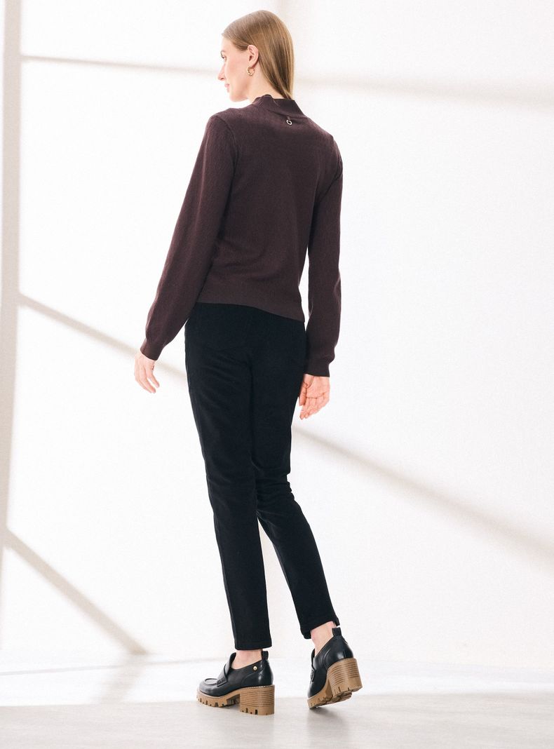 Pantalón de Cotelé Fino Slim Fit-5
