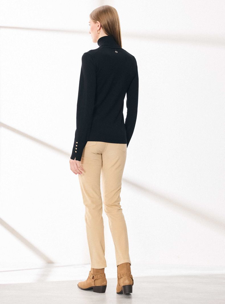 Sweater Cuello Beatle Básico-5