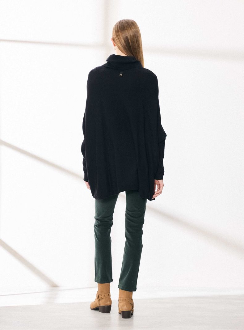 Sweater Tipo Poncho Liviano-5