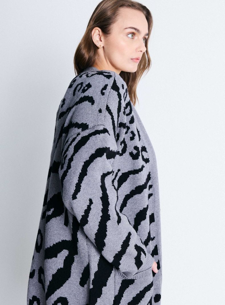 Chaleco Jacquard Abotonado-3