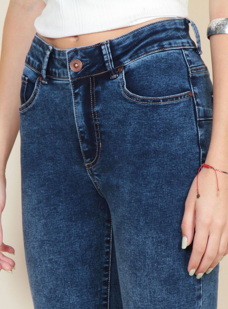Jeans Flare Tiro Alto con Pretina Básica-2