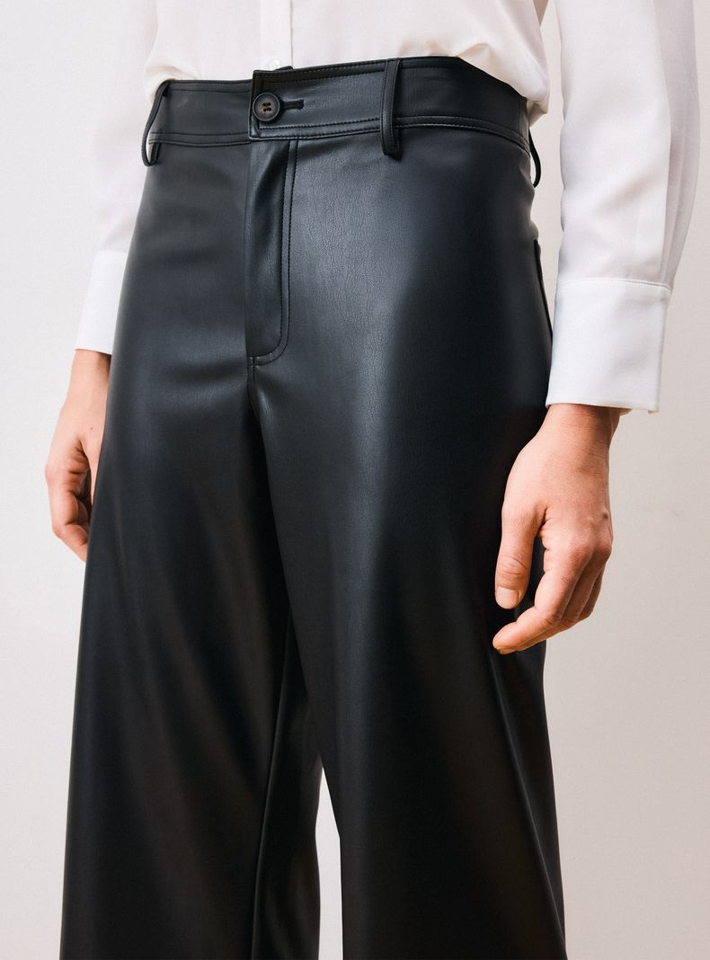 Pantalón Marine de Cuero Sintético-2