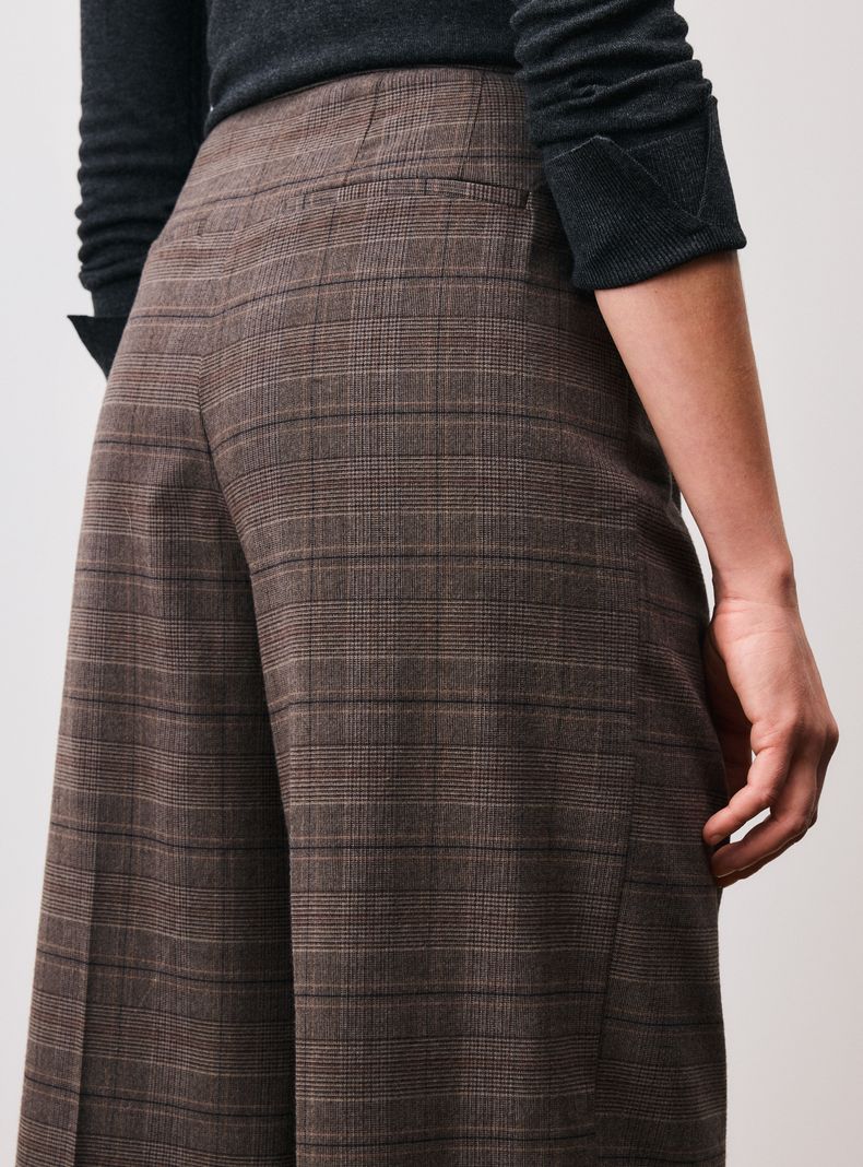 Pantalón Tailoring con Pinzas Tela Cuadrillé-3