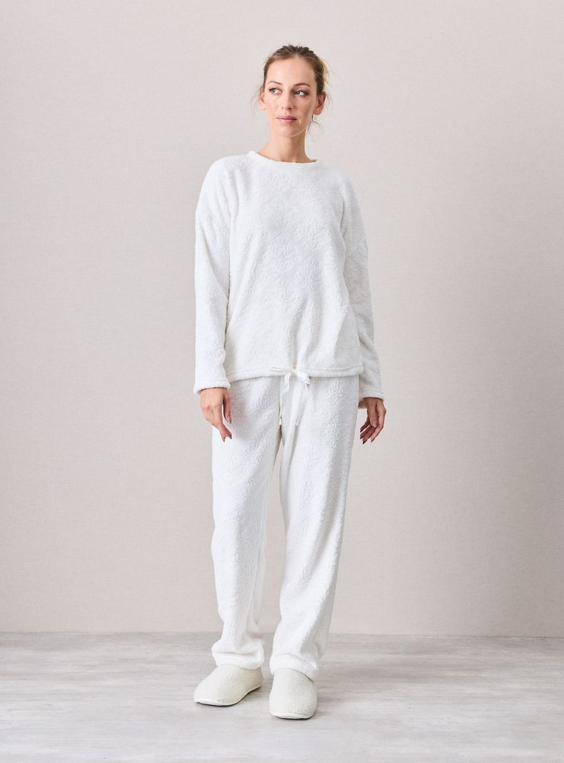 Pijama Velour Embosse 1 Color-4