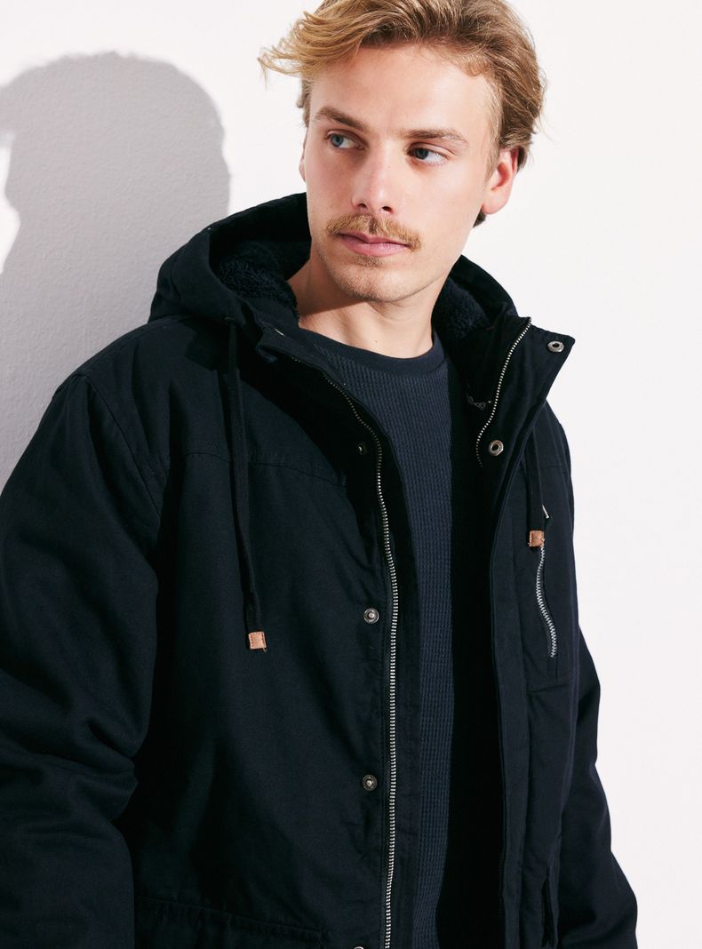 Chaqueta con cierre y Gorro-2