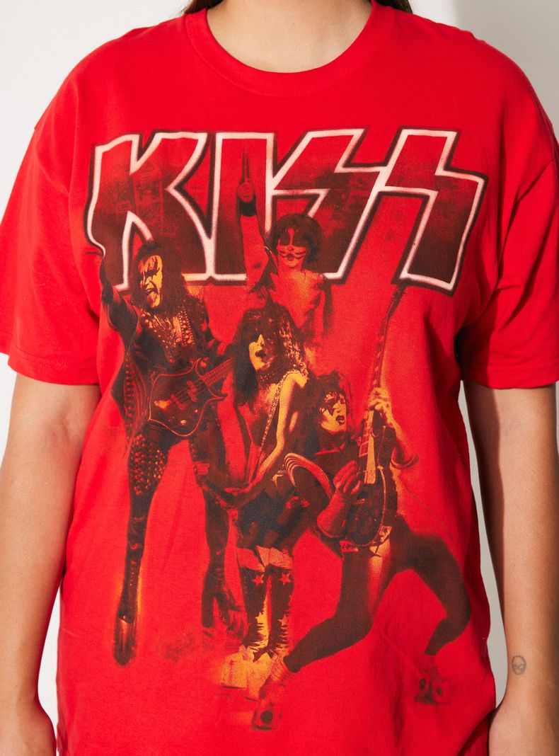 Polera Kiss Rojo Talla Xl-2