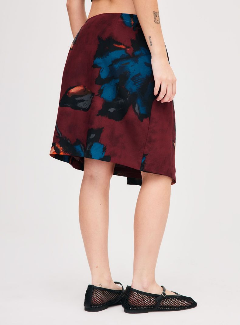 Falda Kenneth Cole-1
