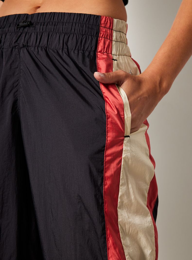 Pantalón Buzo Free People Negro-2
