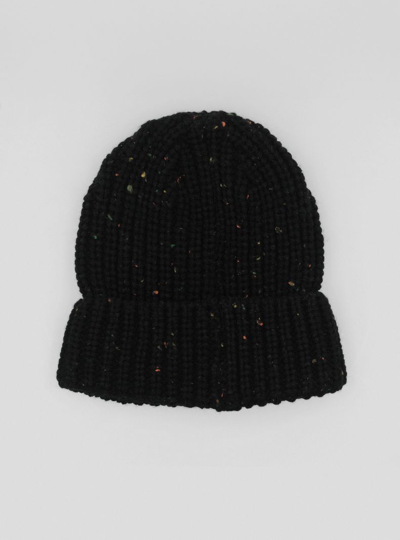 Gorro Punto con Detalle de color-3