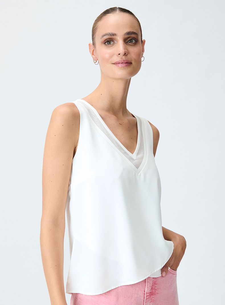 Blusa Lisa de Cuello V-0