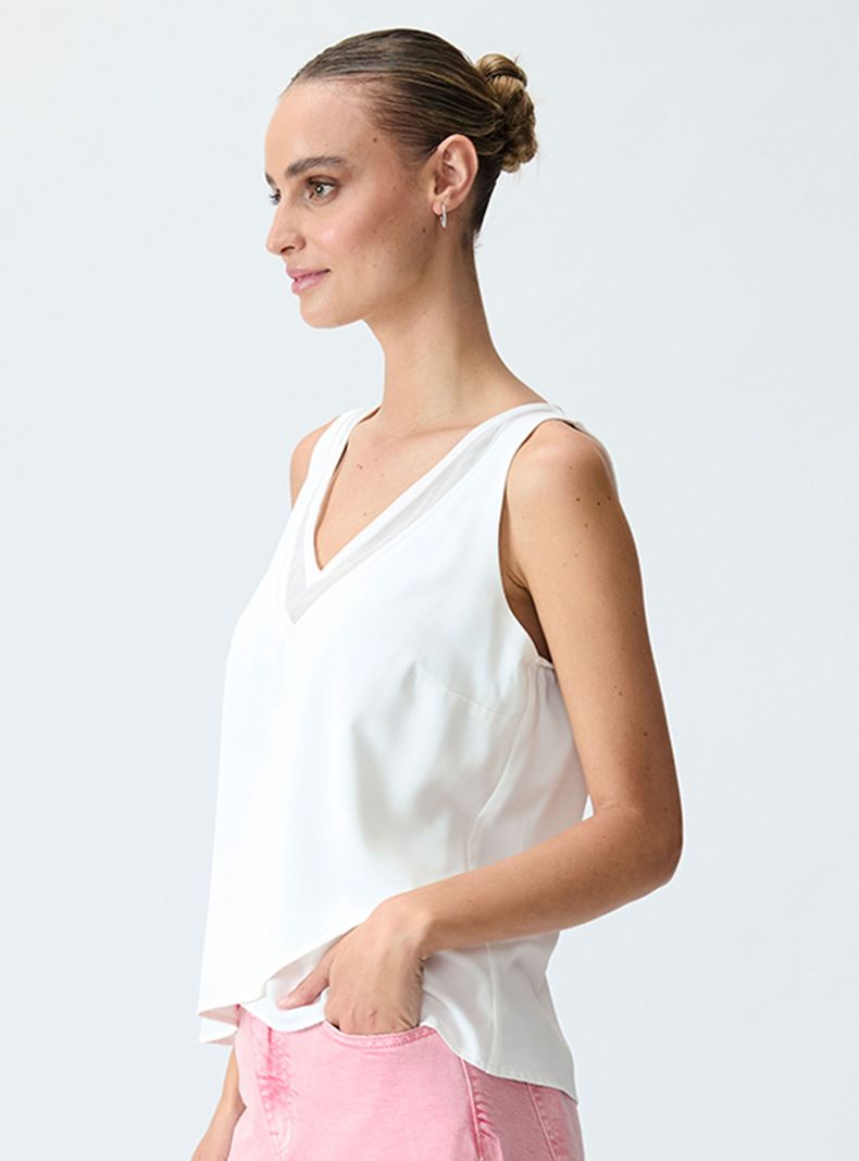 Blusa Lisa de Cuello V-2