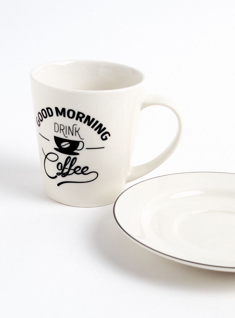 Set 4 Tazas Café y Platillos Porcelana-1