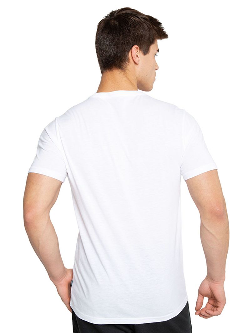 Polera Manga Corta Big Chuck Logo-1