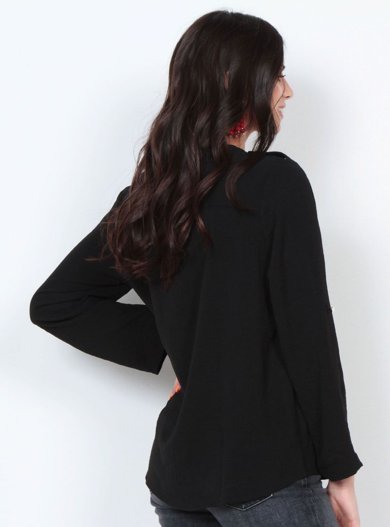 Blusa Manga Larga Sólida con Cuello Mao y Bolsillos-1