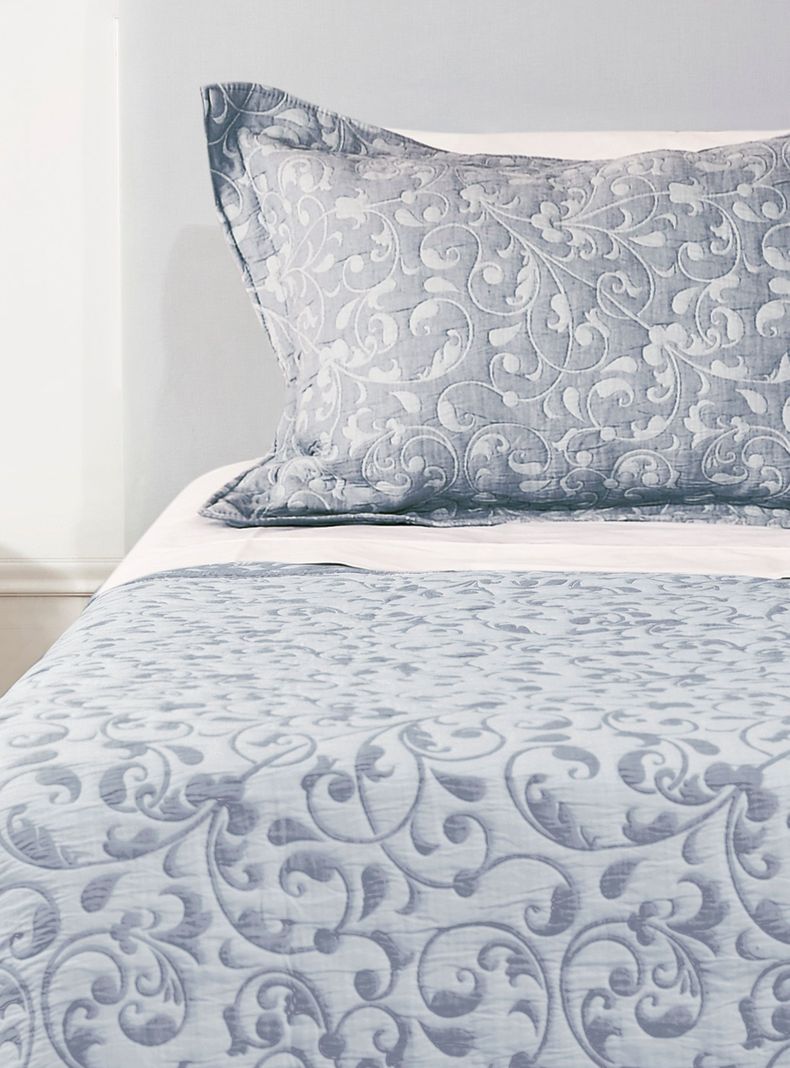 Cubrecama Jacquard Cassis Azul 2 Plazas-1
