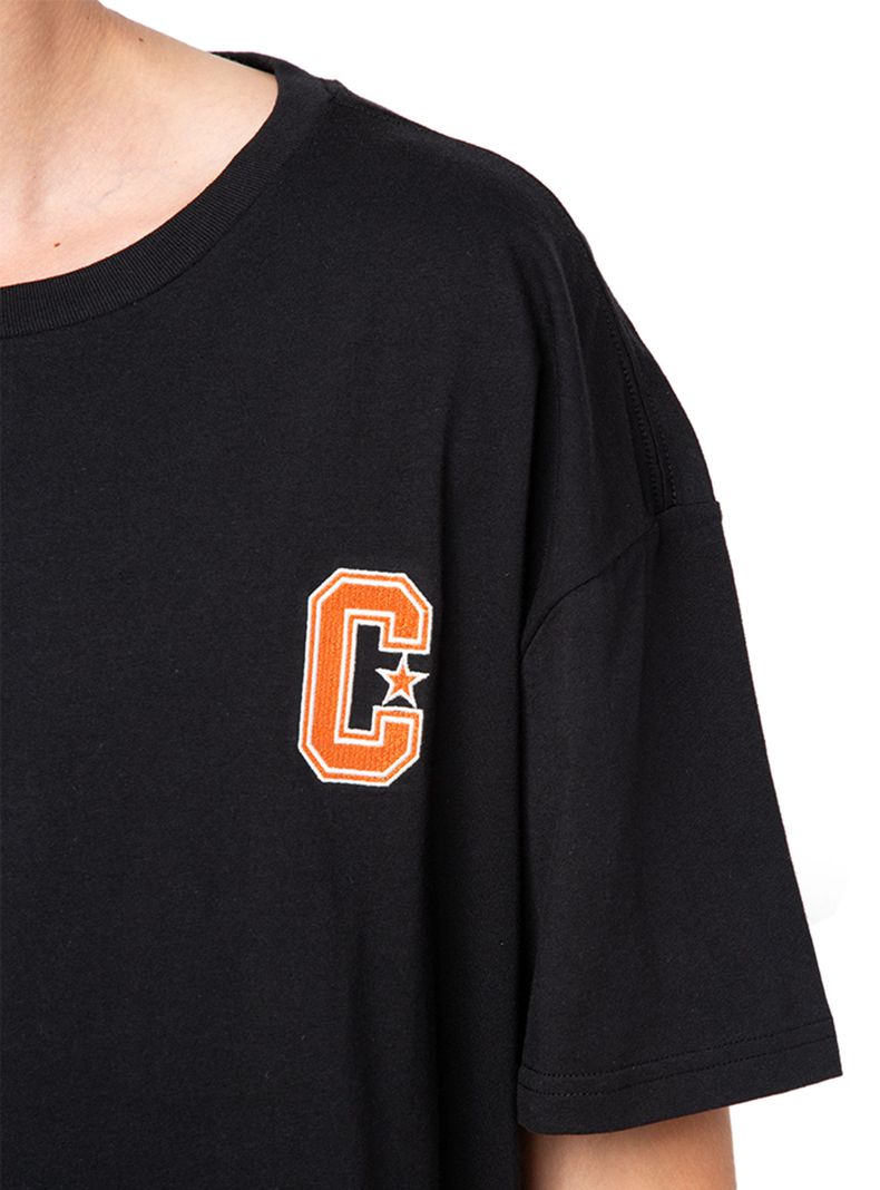 Polera Retro Chuck Graphic-3