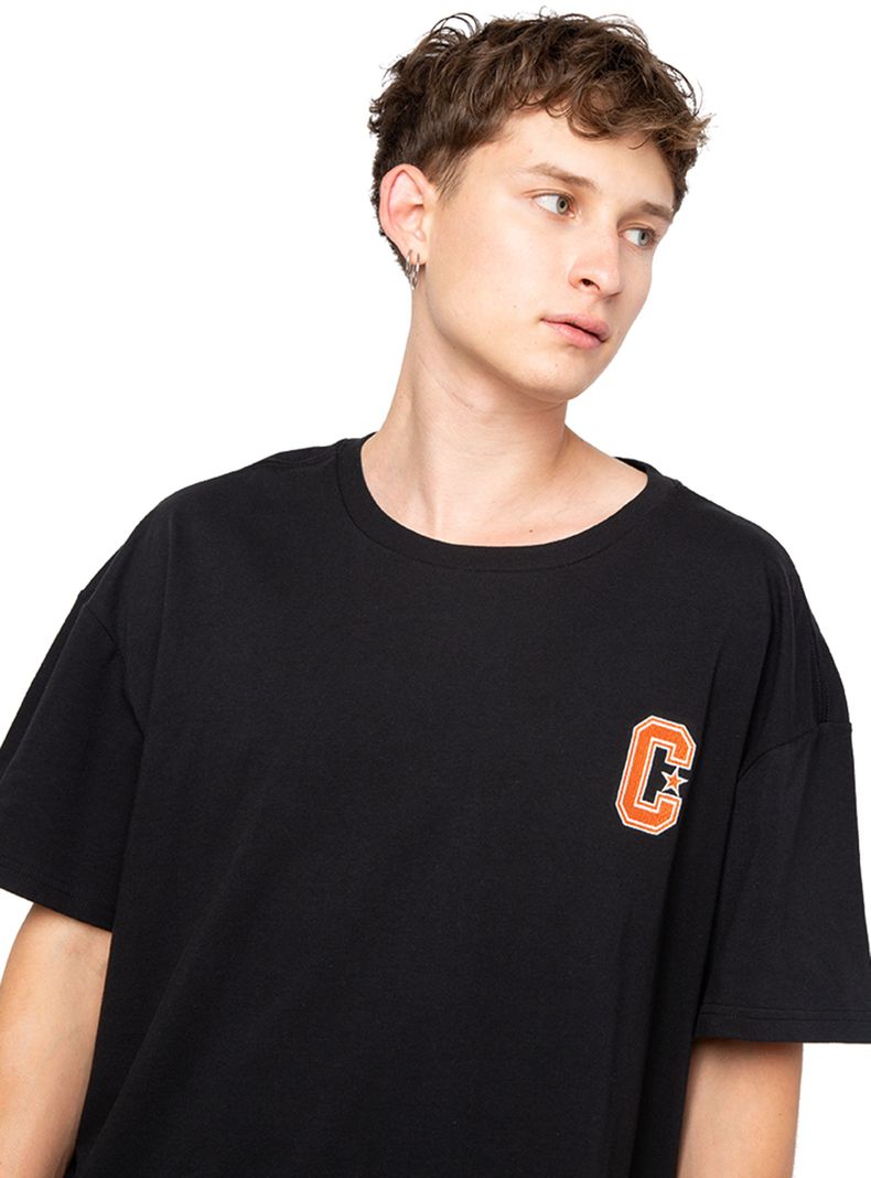 Polera Retro Chuck Graphic-2