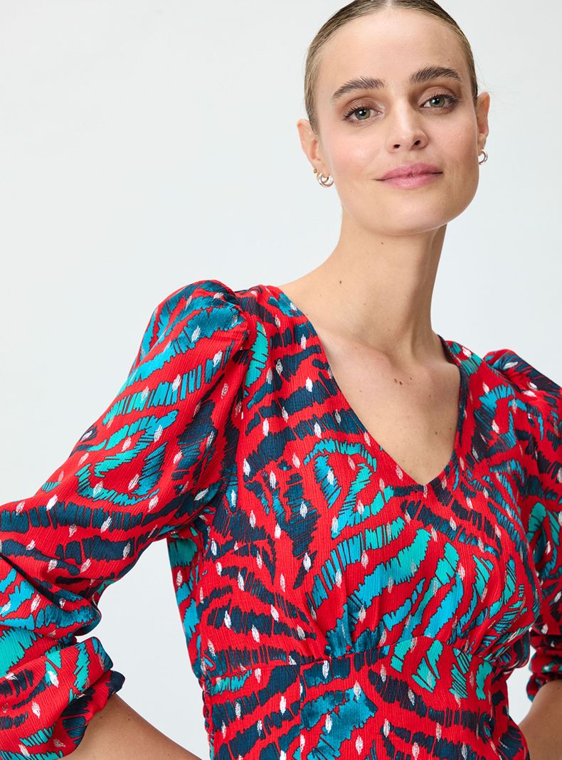 Blusa Fantasía con Escote en Espalda-3