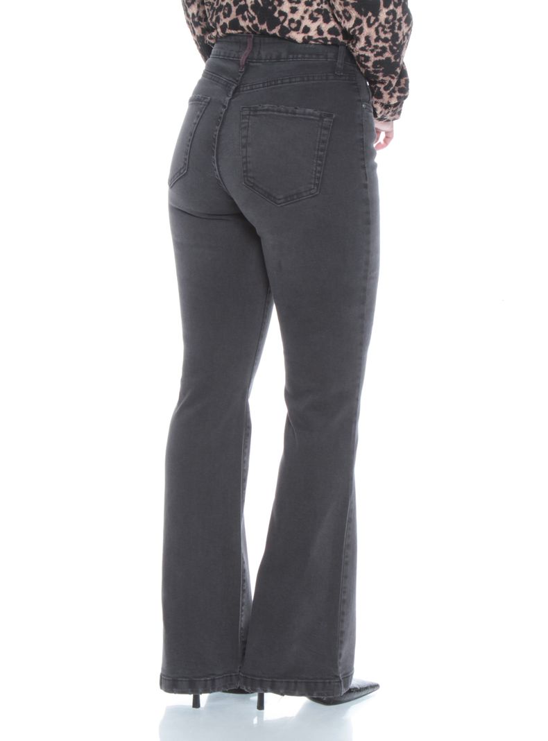 Jeans Recto Tiro Alto Pretina 1 Botón Abertura en Basta-1