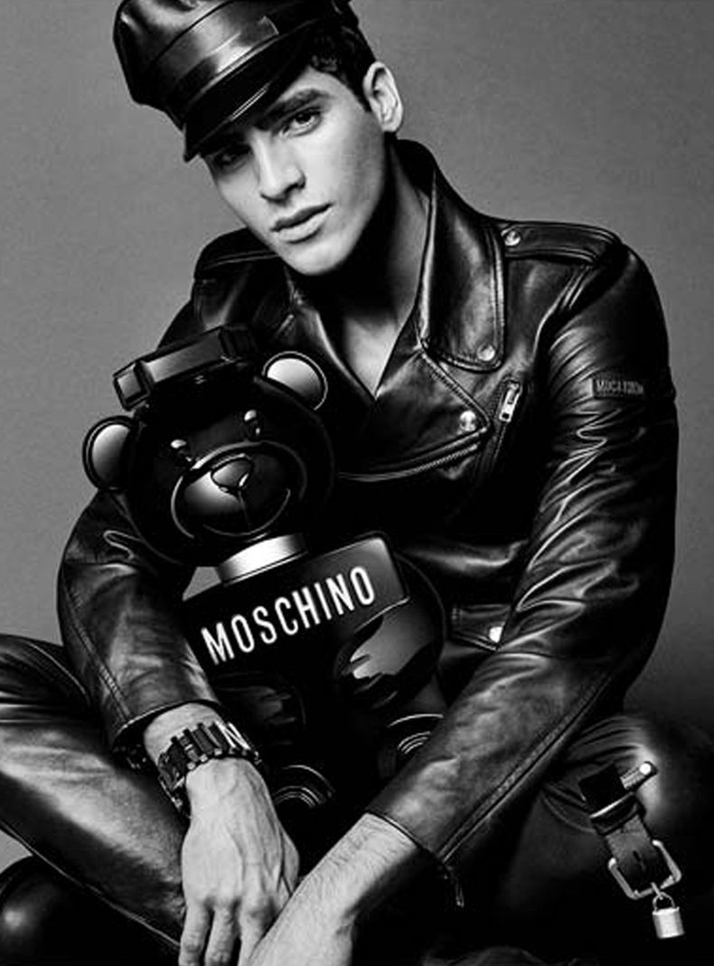 Perfume Toy Boy Moschino EDP Hombre 100 ml-4