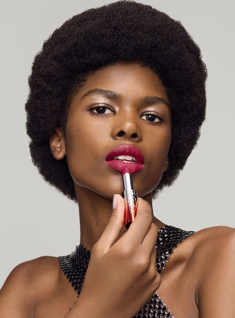 Famous Lipcolor Matte Labial en Barra Red Rabanne 3g-3
