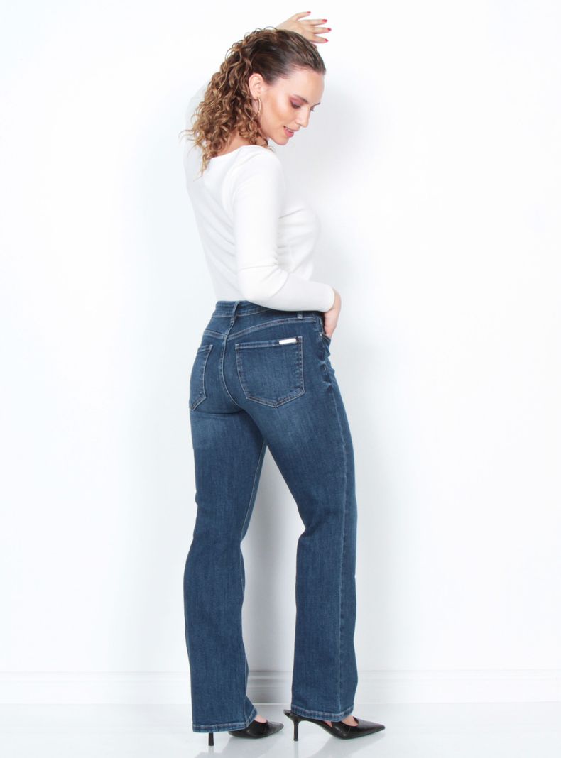 Jeans Recto Tiro Alto con Botón Regular Fit-4