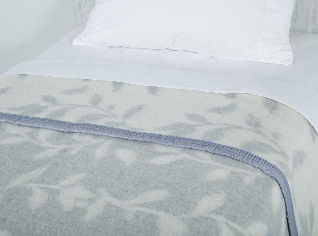 Frazada 1.5 Plazas Jacquard Gris-1