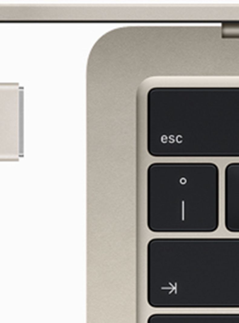 MacBook Air 13.6