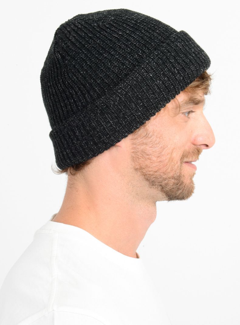 Beanie de Lana Jersey Interior Etriqueta Frontal-2